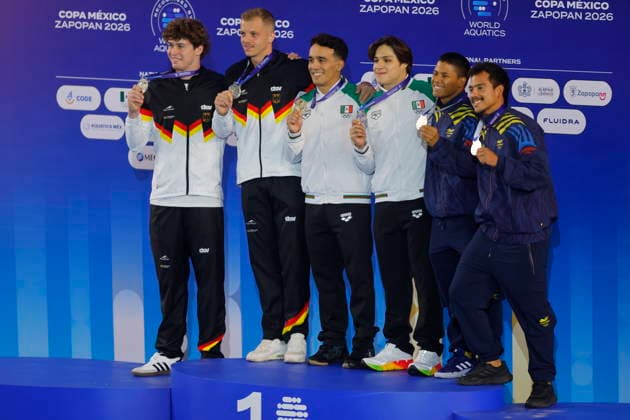 Sport Themen der Woche KW29 Sport Bilder des Tages Mexico Diving Cup in Zapopan (L-R) Tim Axer and Tim Barthel of Germany, Juan Celaya and Osmar Olvera of Mexico and Luis Felipe Uribe and Sebastian Morales of Colombia pose on the podium during the medal ceremony for the synchronized 3-meter springboard event at the Mexico Diving Cup in Zapopan, Mexico, 18 July 2026. ZAPOPAN Mexico  Copyright: xFRANCISCOxGUASCOx