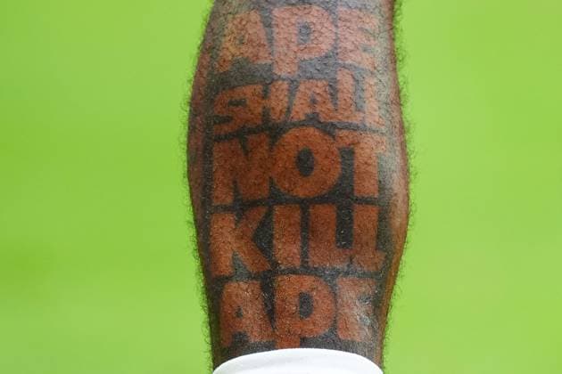 Sport Themen der Woche KW29 Sport Bilder des Tages A detailed view of a tattoo on the leg of Ivan Toney of England reading Ape Shall Not Kill Ape France v England, 2026 FIFA World Cup, WM, Weltmeisterschaft, Fussball 3rd Place Final, Football, Miami Stadium, Miami, Florida, USA - 18 Jul 2026Miami Miami Stadium Florida (FL) United States of America  Copyright: xJavierxGarcia Shutterstockx 16995468bb