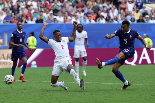 FIFA World Cup, WM, Weltmeisterschaft, Fussball 2026 3rd place playoff - France vs England Kylian Mbappe of France scores the 3-4 goal during the FIFA World Cup 2026 3rd place playoff match France against England, in Miami, Florida, USA, 18 July 2026. MIAMI United States  Copyright: xCRISTOBALxHERRERA-ULASHKEVICHx