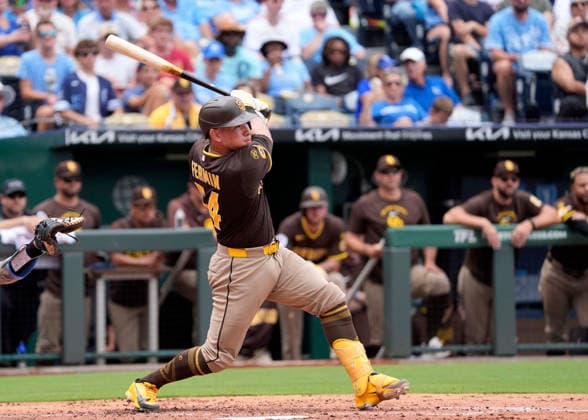 July 18, 2026: San Diego Padres catcher Freddy Fermin (54) hits a drive to deep center field in the 2nd inning in his return to Kauffman Stadium Kansas City, Missouri. CSM. Kansas City United States - ZUMAc04_ 20260718_zma_c04_004 Copyright: xJonxRobichaudx