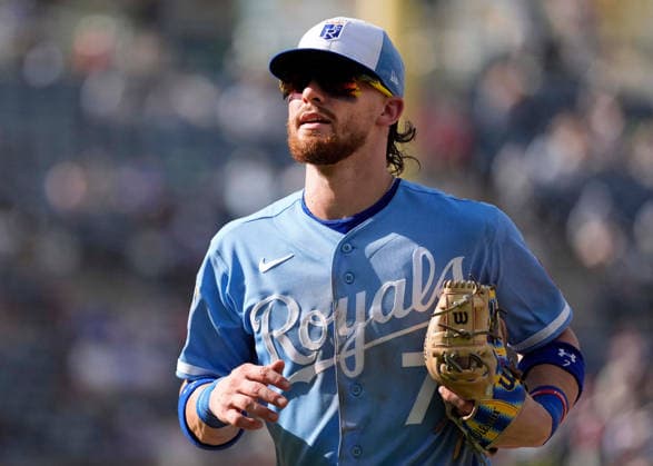 July 18, 2026: Kansas City Royals shortstop Bobby Witt Jr. (7) comes off the field between innings against the Padres at Kauffman Stadium Kansas City, Missouri. CSM. Kansas City United States - ZUMAc04_ 20260718_zma_c04_011 Copyright: xJonxRobichaudx