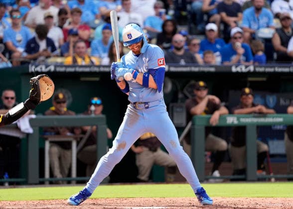 July 18, 2026: Kansas City Royals shortstop Bobby Witt Jr. (7) reacts to an inside pitch against the Padres at Kauffman Stadium Kansas City, Missouri. CSM. Kansas City United States - ZUMAc04_ 20260718_zma_c04_018 Copyright: xJonxRobichaudx
