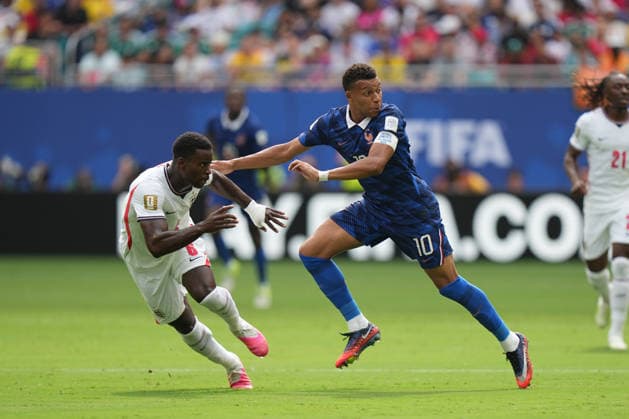 MIAMI GARDENS, FL - JULY 18: France forward Kylian MbappÃ (10) tries to race past England defender Marc GuÃ hi (6) to receive a pass in the first half during the FIFA World Cup, WM, Weltmeisterschaft, Fussball 26 Bronze Final between France and England on Saturday, July 18, 2206 at Miami Stadium in Miami Gardens, FL (Photo by Peter Joneleit Icon Sportswire) SOCCER: JUL 18 FIFA World Cup 26 Bronze Final - France v England EDITORIAL USE ONLY Icon260718061