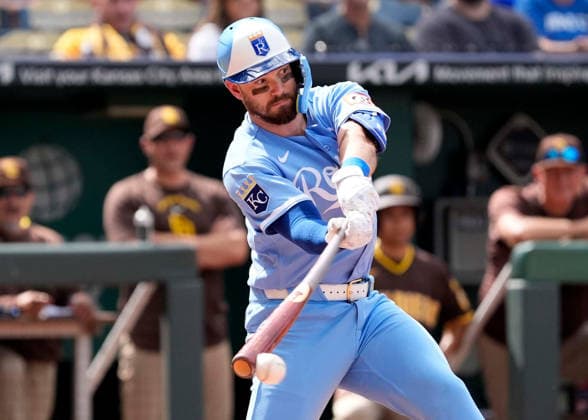 July 18, 2026: Kansas City Royals left fielder Nick Loftin (12) drives a pitch in the 4th inning against the Padres at Kauffman Stadium Kansas City, Missouri. CSM. Kansas City United States - ZUMAc04_ 20260718_zma_c04_060 Copyright: xJonxRobichaudx