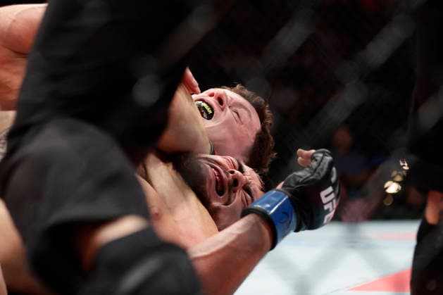 July 18, 2026, Oklahoma City, Oklahoma, United States: CHASE HOOPER and MITCH RAMIREZ fight in their 3-round Lightweight bout at UFC Fight Night OKC at the Paycom Center in Oklahoma City, OK. Oklahoma City United States - ZUMAs346 20260718_zsp_s346_043 Copyright: xAlejandroxSalazarx