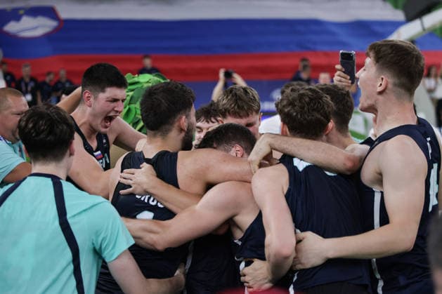 (260719) -- LJUBLJANA, July 19, 2026 -- Players of Slovenia celebrate victory after the semifinal match between France and Slovenia at FIBA U20 EuroBasket 2026 in Ljubljana, Slovenia, July 18, 2026. (Photo by Xinhua) (SP)SLOVENIA-LJUBLJANA-BASKETBALL-FIBA U20 EUROBASKET-FRANCE VS SLOVENIA ZeljkoxStevanic 