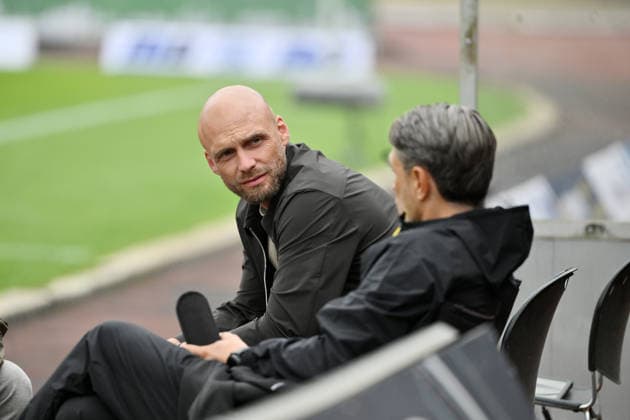 Ole Book (Sportdirektor Borussia Dortmund), Trainer Niko Kovac (Borussia Dortmund), v.li. 18.07.2026, Fussball 1. Bundesliga, Saison 2026 2027, Testspiel, Rot-Weiß Oberhausen - Borussia Dortmund 1:3 Oberhausen Niederrheinstadion Nordrhein Westfalen Deutschland *** Ole Book, sporting director of Borussia Dortmund; Niko Kovac, coach of Borussia Dortmund; from left, July 18, 2026; soccer, Bundesliga 1; 2026–2027 season; friendly match; Rot-Weiß Oberhausen vs. Borussia Dortmund, 1–3; Oberhausen, Niederrheinstadion, North Rhine-Westphalia, Germany Team2