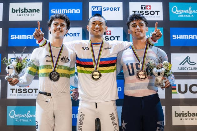 2026 UCI BMX Racing World Championships Picture by Alex Whitehead SWpix.com - 19 07 2026 - Cycling - 2026 UCI BMX Racing World Championships - Brisbane SX International BMX Centre, Brisbane, Australia - Men Junior Podium - Lucas Zhou of Canada wins Gold ahead of Australia s Cameron Gatt and USA s Tommy Bruney Brisbane Brisbane SX International BMX Centre Australia Copyright: x xSWpix.comx(t axPhotographyxHubxLtd)xAlexxWhitehead SWpix.comx SWP-3030-15036