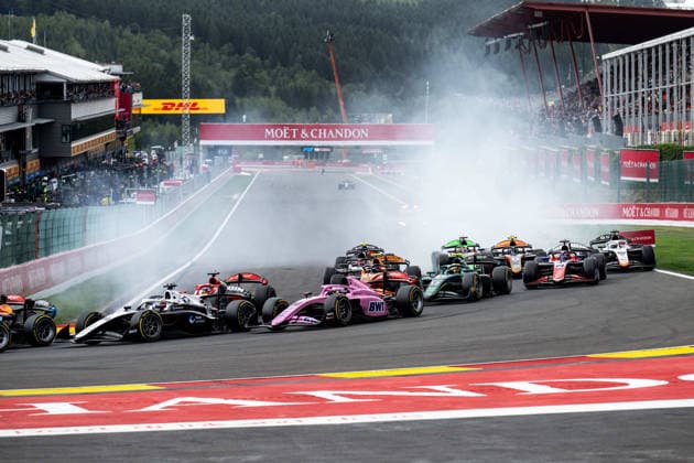 AUTO - FORMULA 2 2026 - SPA Start of the race, 14 STENSHORNE Martinus (nor), Rodin Motorsport, Dallara F2 2024, action 16 MAINI Kush (ind), ART Grand Prix, Dallara F2 2024, action during the 8th round of the 2026 FIA Formula 2 Championship from July 17 to 19, 2026 on the Circuit de Spa-Francorchamps, in Stavelot, Belgium - StavelotBelgium  Copyright: xALBERTOxVIMERCATIx