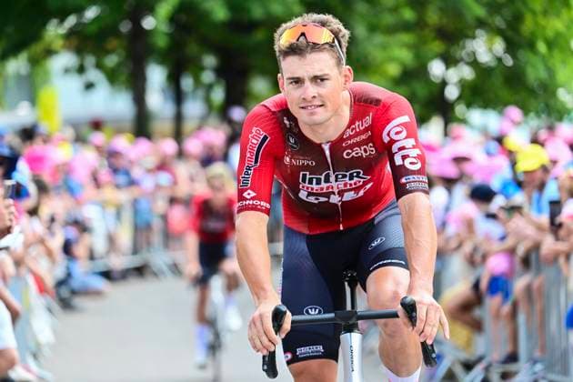 Tour de France 2026 Stage 15 PLATEAU DE SOLAISON, FRANCE - JULY 19 : Veistroffer Baptiste (FRA) of Lotto Intermarche before the start of the race during stage 15 of the 113rd edition of Tour de France an UCI World Tour 2.UWT cycling road race stage for Men Elite of 184 km with start in Champagnole and finish in Plateau de Solaison on July 19, 2026 in Plateau de Solaison, France, 19 07 2026 Plateau de Solaison France  Copyright: xPeterxDexVoechtx