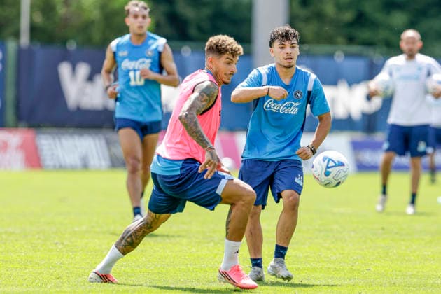SSC Napoli preseason 2026-27 Napoli s Italian defender Giovanni Di Lorenzo and SSC Napoli Italian midfielder Vincenzo Prisco during third day SSC Napoli s 2026-27 preseason training camp in val di sole in Trentino, Dimaro Folgarida July, 19 2026. _BPH2896 Copyright: xAntonioxBalascox