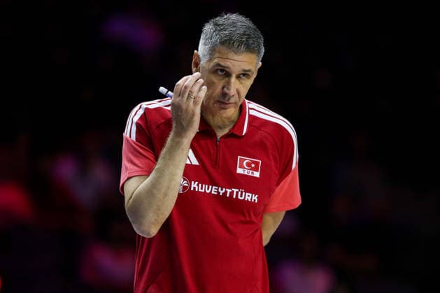 Turkiye v Iran - Men s Volleyball Nations League BELGRADE, SERBIA - JULY 19: Head Coach of Turkiye Slobodan Kovac is seen during Men s Volleyball Nations League Week 3 volleyball match between Turkiye and Iran in Belgrade, Serbia on July 19, 2026. Filip Stevanovic Anadolu Belgrade Serbia. Editorial use only. Please get in touch for any other usage.  Copyright: x2026xAnadoluxFilipxStevanovicx