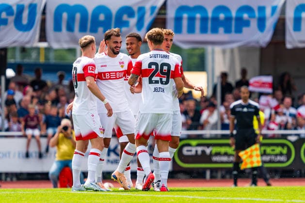 Testspiel: TSG Balingen vs. VfB Stuttgart; 19.07.2026 Balingen, GERMANY - 19. July 2027: Torjubel von Jovan Milosevic (VfB Stuttgart, 19) nach 1:0 Führungstreffer während dem Testspiel zwischen der TSG Balingen und dem VfB Stuttgart in der BIZERBA ARENA, Balingen. *** Friendly Match: TSG Balingen vs. VfB Stuttgart, July 19, 2026, Balingen, GERMANY July 19, 2027 Jovan Milosevic of VfB Stuttgart celebrates scoring the opening goal, making the score 1–0, during the friendly match between TSG Balingen and VfB Stuttgart at the BIZERBA ARENA in Balingen Copyright: xBEAUTIFULxSPORTS Steinx