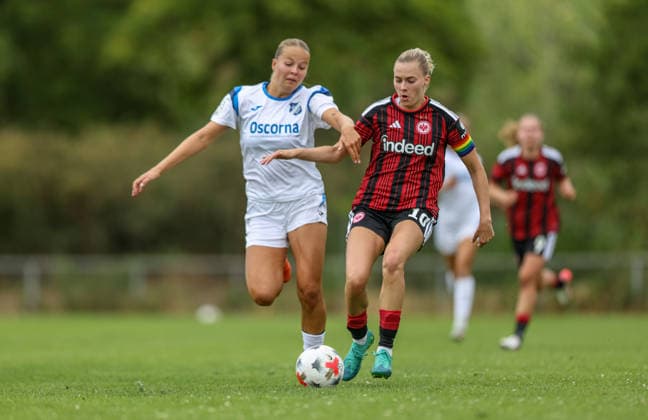 GER, Frankfurt, Eintracht Frankfurt vs SC Sand, Vorbereitung, Fussball, DFB, Spielzeit 2026 2027, Sportanlage Goldstein, Testspiel im Bild v.l.: Sophia Geber (SC Sand), Laura Freigang (Eintracht Frankfurt Frauen 10) DFB DFL REGULATIONS PROHIBIT ANY USE OF PHOTOGRAPHS AS IMAGE SEQUENCES AND OR QUASI-VIDEO, 19.07.2026 *** GER, Frankfurt, Eintracht Frankfurt vs. SC Sand, Preseason, Soccer, DFB, 2026–2027 Season, Goldstein Sports Complex, Photo from the friendly match (from left): Sophia Geber (SC Sand), Laura Freigang (Eintracht Frankfurt Women’s Team 10). DFB and DFL regulations prohibit any use of photographs as image sequences and or quasi-video. July 19, 2026 Copyright: HMBxMedia HendrikxHamelau
