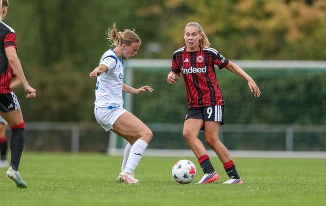 GER, Frankfurt, Eintracht Frankfurt vs SC Sand, Vorbereitung, Fussball, DFB, Spielzeit 2026 2027, Sportanlage Goldstein, Testspiel im Bild: Jarne Teulings (Eintracht Frankfurt Frauen 9) DFB DFL REGULATIONS PROHIBIT ANY USE OF PHOTOGRAPHS AS IMAGE SEQUENCES AND OR QUASI-VIDEO, 19.07.2026 *** GER, Frankfurt, Eintracht Frankfurt vs. SC Sand, Preseason, Soccer, DFB, 2026–2027 Season, Goldstein Sports Complex, Photo from the friendly match: Jarne Teulings, Eintracht Frankfurt Women 9. DFB and DFL regulations prohibit any use of photographs as image sequences and or quasi-video, July 19, 2026 Copyright: HMBxMedia HendrikxHamelau