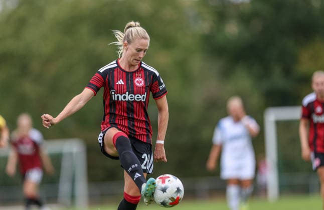 GER, Frankfurt, Eintracht Frankfurt vs SC Sand, Vorbereitung, Fussball, DFB, Spielzeit 2026 2027, Sportanlage Goldstein, Testspiel im Bild: Rebecka Blomqvist (Eintracht Frankfurt Frauen 28) DFB DFL REGULATIONS PROHIBIT ANY USE OF PHOTOGRAPHS AS IMAGE SEQUENCES AND OR QUASI-VIDEO, 19.07.2026 *** GER, Frankfurt, Eintracht Frankfurt vs. SC Sand, Preseason, Soccer, DFB, 2026–2027 Season, Goldstein Sports Complex, Photo from the Friendly Match: Rebecka Blomqvist, Eintracht Frankfurt Women’s Team, 28. DFB DFL REGULATIONS PROHIBIT ANY USE OF PHOTOGRAPHS AS IMAGE SEQUENCES AND OR QUASI-VIDEO, July 19, 2026 Copyright: HMBxMedia HendrikxHamelau