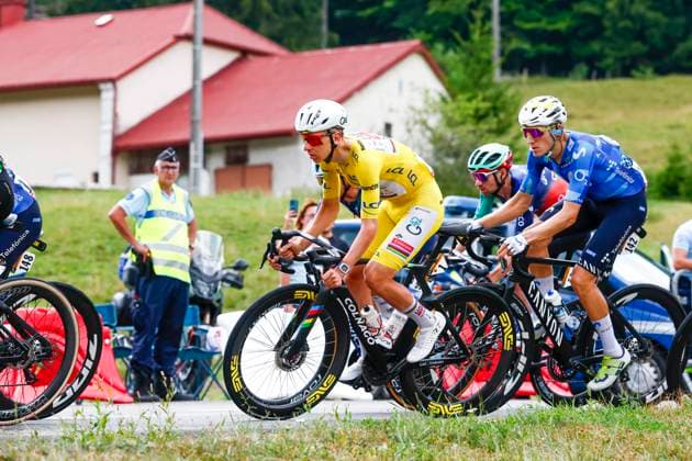 Tour de France 2026 Stage 15 PLATEAU DE SOLAISON, FRANCE - JULY 19 : Pogacar Tadej (SLO) of UAE Team Emirates XRG in action during stage 15 of the 113rd edition of Tour de France an UCI World Tour 2.UWT cycling road race stage for Men Elite of 184 km with start in Champagnole and finish in Plateau de Solaison on July 19, 2026 in Plateau de Solaison, France, 19 07 2026 Plateau de Solaison France  Copyright: xLucaxBettinix