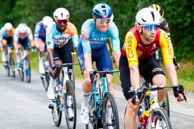 Tour de France 2026 Stage 15 PLATEAU DE SOLAISON, FRANCE - JULY 19 : Teunissen Mike (NED) of XDS Astana Team in action during stage 15 of the 113rd edition of Tour de France an UCI World Tour 2.UWT cycling road race stage for Men Elite of 184 km with start in Champagnole and finish in Plateau de Solaison on July 19, 2026 in Plateau de Solaison, France, 19 07 2026 Plateau de Solaison France  Copyright: xLucaxBettinix