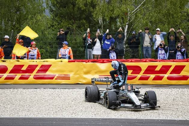 SPA - George Russell (Mercedes-AMG PETRONAS Formula One Team) steps out of the car during the Belgian Grand Prix race at the Spa-Francorchamps circuit. SEM VAN DER WAL ANP xVIxANPxSportx xxANPxIVx 563838734 originalFilename: 563838734.jpg