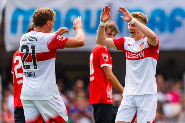 Testspiel: TSG Balingen vs. VfB Stuttgart; 19.07.2026 Balingen, GERMANY - 19. July 2027: Torjubel von Chris Führich (VfB Stuttgart, 10) und Grischa Prömel (VfB Stuttgart, 21) nach seinem 3:0 Tor während dem Testspiel zwischen der TSG Balingen und dem VfB Stuttgart in der BIZERBA ARENA, Balingen. *** Friendly Match: TSG Balingen vs. VfB Stuttgart, July 19, 2026, Balingen, GERMANY July 19, 2027 Goal celebration by Chris Führich (VfB Stuttgart, 10) and Grischa Prömel (VfB Stuttgart, 21) after his 3-0 goal during the friendly match between TSG Balingen and VfB Stuttgart at the BIZERBA ARENA, Balingen Copyright: xBEAUTIFULxSPORTS Steinx