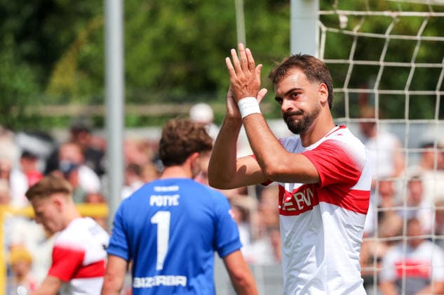 19.07.2026, Deutschland, Balingen, Fußball Bundesliga, Saison 2026 2027, Testspiel, TSG Balingen vs. VfB Stuttgart, Jovan Milosevic (VfB) *** July 19, 2026, Germany, Balingen, Bundesliga, 2026–2027 season, Friendly match, TSG Balingen vs. VfB Stuttgart, Jovan Milosevic (VfB)