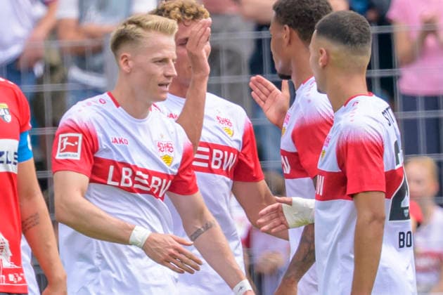 im Bild v.l.: Tor, Treffer, Jubel, Torjubel, Freude, Begeisterung, feiert, nach 0:3 durch Chris Fuehrich ( 10, VFB Stuttgart), GER, Balingen Fussball, Testspiel, TSG Balingen vs VfB Stuttgart in der Bizerba Arena Balingen, 19.07.2026, DFB DFL REGULATIONS PROHIBIT ANY USE OF PHOTOGRAPHS AS IMAGE SEQUENCES AND OR QUASI-VIDEO, *** In the photo, from left: goal, score, celebration, goal celebration, joy, excitement, celebrating, after the 0–3 goal by Chris Fuehrich 10, VFB Stuttgart, GER, Balingen Soccer, Friendly Match, TSG Balingen vs. VfB Stuttgart at the Bizerba Arena in Balingen, July 19, 2026, DFB and DFL regulations prohibit any use of photographs as image sequences and or quasi-video, Copyright: HMBxMedia UwexKoch