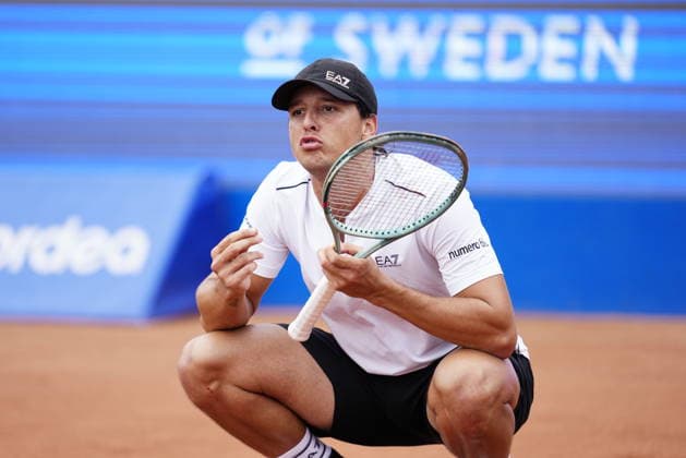 BASTAD, SVERIGE 20260719 Luciano Darderi under herrarnas singel final i tennismatchen mellan Rysslands Andrey Rublev och Italiens Luciano Darderi i Nordea Open i Bastad. BASTAD SVERIGE x9200x *** BASTAD, SWEDEN 20260719 Luciano Darderi during the men s singles final in the tennis match between Russia s Andrey Rublev and Italy s Luciano Darderi at the Nordea Open in Bastad BASTAD SWEDEN x9200x  Copyright: xBjörnxLarssonxRosvall TTx TENNIS NORDEA OPEN I BASTAD