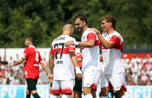 19.07.26 TSG Balingen - VfB Stuttgart Deutschland, Balingen, 19.07.2026, Fussball, Bundesliga, Saison 2026 2027, Testspiel, TSG Balingen - VfB Stuttgart: Jovan Milosevic (VfB Stuttgart); Jubel Tor 0:2 Milosevic. *** July 26, 2019 TSG Balingen vs. VfB Stuttgart Germany, Balingen, July 19, 2026, Soccer, Bundesliga, 2026–2027 season, Friendly match, TSG Balingen vs. VfB Stuttgart, Jovan Milosevic, VfB Stuttgart, celebration, goal, 0–2, Milosevic