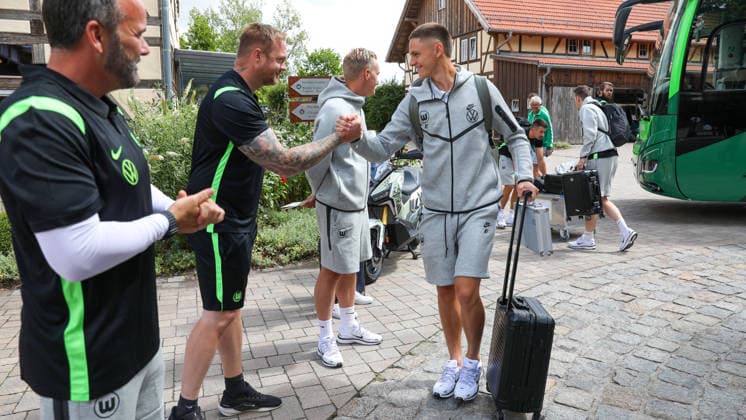 VfL Trainingslager, Weimarer Land Blankenhain, 19.07.2026, Fußball, Herren, Saison 2026 2027, 2. BL, VfL Wolfsburg, Sommer-Trainingslager: Tag 1. Ankunft, Bence Dardai (VfL Wolfsburg) Weimarer Land Niedersachsen Deutschland *** VfL Training Camp, Weimarer Land Blankenhain, July 19, 2026, Soccer, Men s, 2026–2027 Season, 2. Bundesliga, VfL Wolfsburg, Summer Training Camp Day 1: Arrival, Bence Dardai, VfL Wolfsburg, Weimarer Land, Lower Saxony, Germany