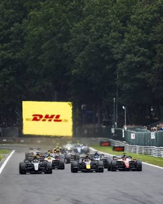 SPA - Andrea Kimi Antonelli (Mercedes-AMG PETRONAS Formula One Team), Max Verstappen (Oracle Red Bull Racing) and Charles Leclerc (Scuderia Ferrari HP) during the Belgian Grand Prix race at the Spa-Francorchamps circuit. SEM VAN DER WAL ANP xVIxANPxSportx xxANPxIVx 563841404 originalFilename: 563841404.jpg
