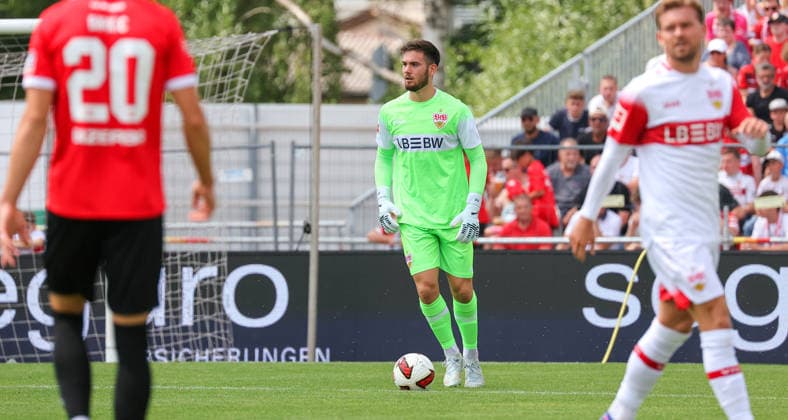 19.07.2026, Deutschland, Balingen, Fußball Bundesliga, Saison 2026 2027, Testspiel, TSG Balingen vs. VfB Stuttgart, Dennis Seimen (VfB) *** July 19, 2026, Germany, Balingen, Bundesliga, 2026–2027 season, Friendly match, TSG Balingen vs. VfB Stuttgart, Dennis Seimen (VfB)