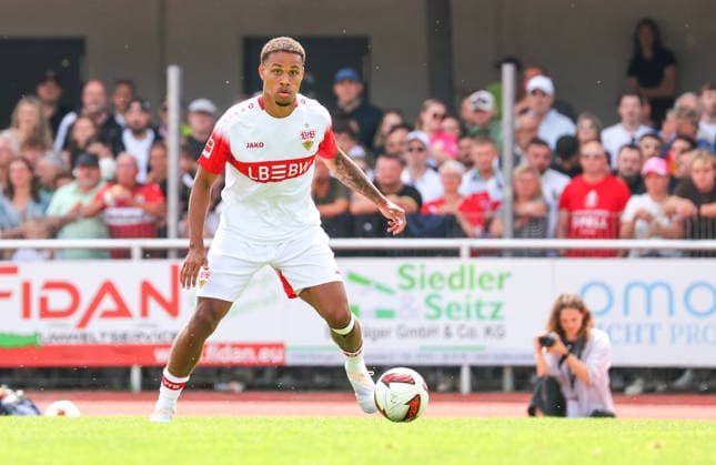 19.07.2026, Deutschland, Balingen, Fußball Bundesliga, Saison 2026 2027, Testspiel, TSG Balingen vs. VfB Stuttgart, Nikolas Nartey (VfB) *** July 19, 2026, Germany, Balingen, Bundesliga, 2026–2027 season, Friendly match, TSG Balingen vs. VfB Stuttgart, Nikolas Nartey (VfB)