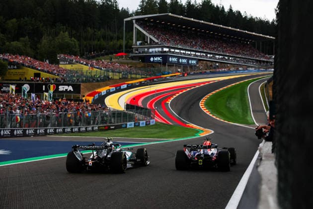 F1 - BELGIAN GRAND PRIX 2026 start of the race, depart, 12 KIMI ANTONELLI Andrea (ita), Mercedes AMG F1 Team W17, action 03 VERSTAPPEN Max (nld), Red Bull Racing Ford RB22, action during the Formula 1 Belgian Grand Prix 2026, 10th round of the 2026 Formula One World Championship, WM, Weltmeisterschaft from July 17 to 19, 2026 on the Circuit de Spa-Francorchamps, in Stavelot, Belgium -  Copyright: xANTONINxVINCENTx