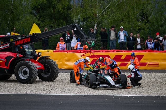 F1 - BELGIAN GRAND PRIX 2026 RUSSELL George (gbr), Mercedes AMG F1 Team W17, portrait crash, accident, during the Formula 1 Belgian Grand Prix 2026, 10th round of the 2026 Formula One World Championship, WM, Weltmeisterschaft from July 17 to 19, 2026 on the Circuit de Spa-Francorchamps, in Stavelot, Belgium -  Copyright: xALBERTOxVIMERCATIx