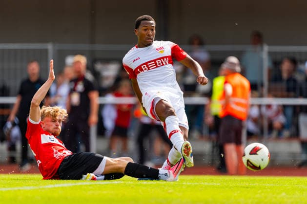Testspiel: TSG Balingen vs. VfB Stuttgart; 19.07.2026 Balingen, GERMANY - 19. July 2027: Jarzinho Malanga (VfB Stuttgart, 43) bei seinem 7:0 Tor während dem Testspiel zwischen der TSG Balingen und dem VfB Stuttgart in der BIZERBA ARENA, Balingen. *** Friendly Match: TSG Balingen vs. VfB Stuttgart, July 19, 2026, Balingen, GERMANY July 19, 2027 Jarzinho Malanga of VfB Stuttgart, 43, scores his 7-0 goal during the friendly match between TSG Balingen and VfB Stuttgart at the BIZERBA ARENA in Balingen Copyright: xBEAUTIFULxSPORTS Steinx