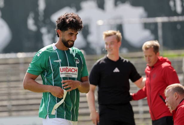 Fussball, Herren, Saison 2026 2027, SHFV-Pokal Achtelfinale, VfB Luebeck gegen Kaltenkirchener TS , 4-1 Deniz Hasan Yilmaz (VfB Luebeck) muss mit roter Karte vom feld DFL REGULATIONS PROHIBIT ANY USE OF PHOTOGRAPHS AS IMAGE SEQUENCES AND OR QUASI-VIDEO. *** Soccer, Men s, 2026–2027 Season, SHFV Cup Round of 16, VfB Lübeck vs. Kaltenkirchener TS, 4–1 (Deniz Hasan Yilmaz); VfB Lübeck player sent off with a red card. DFL REGULATIONS PROHIBIT ANY USE OF PHOTOGRAPHS AS IMAGE SEQUENCES AND OR QUASI-VIDEO