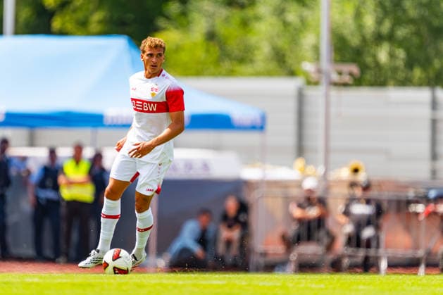 Testspiel: TSG Balingen vs. VfB Stuttgart; 19.07.2026 Balingen, GERMANY - 19. July 2027: Grischa Prömel (VfB Stuttgart, 21) während dem Testspiel zwischen der TSG Balingen und dem VfB Stuttgart in der BIZERBA ARENA, Balingen. *** Friendly Match: TSG Balingen vs. VfB Stuttgart, July 19, 2026, Balingen, GERMANY July 19, 2027 Grischa Prömel VfB Stuttgart, 21 during the friendly match between TSG Balingen and VfB Stuttgart at the BIZERBA ARENA, Balingen Copyright: xBEAUTIFULxSPORTS Steinx