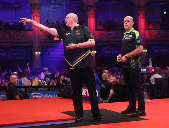 World Matchplay Darts 2026 Andrew Gilding during the 2026 World Matchplay darts at Winter Gardens, Blackpool, UK on 19 July 2026. Blackpool Winter Gardens UK Editorial use only , Copyright: xChrisxSargeantx PSI-24526-0088