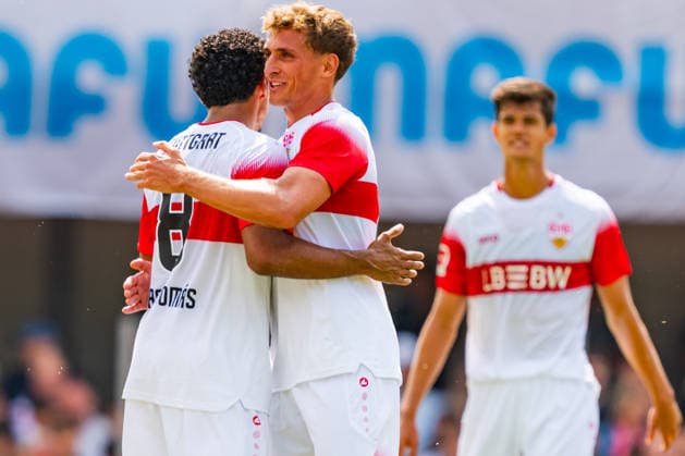 Testspiel: TSG Balingen vs. VfB Stuttgart; 19.07.2026 Balingen, GERMANY - 19. July 2027: Grischa Prömel (VfB Stuttgart, 21) wären dem Torjubel mit Tiago Tomas (VfB Stuttgart, 8) während dem Testspiel zwischen der TSG Balingen und dem VfB Stuttgart in der BIZERBA ARENA, Balingen. *** Friendly Match: TSG Balingen vs. VfB Stuttgart, July 19, 2026, Balingen, GERMANY July 19, 2027 Grischa Prömel (VfB Stuttgart), 21, celebrates a goal with Tiago Tomas (VfB Stuttgart), 8, during the friendly match between TSG Balingen and VfB Stuttgart at the BIZERBA ARENA in Balingen Copyright: xBEAUTIFULxSPORTS Steinx
