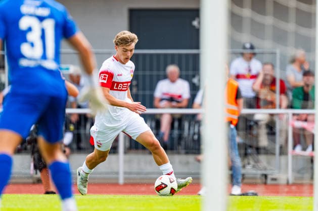 Testspiel: TSG Balingen vs. VfB Stuttgart; 19.07.2026 Balingen, GERMANY - 19. July 2027: Janik Spalt (VfB Stuttgart, 57) während dem Testspiel zwischen der TSG Balingen und dem VfB Stuttgart in der BIZERBA ARENA, Balingen. *** Friendly Match: TSG Balingen vs. VfB Stuttgart, July 19, 2026, Balingen, GERMANY; July 19, 2027; Janik Spalt, VfB Stuttgart, 57, during the friendly match between TSG Balingen and VfB Stuttgart at the BIZERBA ARENA, Balingen Copyright: xBEAUTIFULxSPORTS Steinx