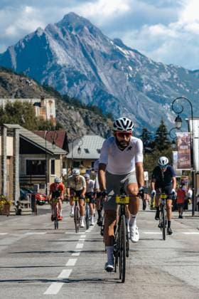 ETAPE DU TOUR 2026 PHOTOPQR LE DAUPHINE Jean-Baptiste BORNIER ; Le Bourg-d Oisans ; 19 07 2026 ; Le Bourg-d Oisans (Isère), le dimanche 19 juillet 2026. Près de 16 000 cyclistes ont participé à l Etape du Tour entre le Bourg-d Oisans et l Alpe D Huez. Sur la montée du Galibier. Photo : Le DL Jean-Baptiste Bornier - CYCLING TOUR DE FRANCE STAGE 15 stage 15 of the 2026 Tour de France cycling race, a stage of 184km from Champagnole to Plateau de Solaison, on Sunday 19 July 2026. The 113th edition of the Tour de France starts on Saturday 4 July in Barcelona, Spain, and will finish in Paris, France on the 26th of July. Le Bourg-d Oisans Isère Rhône-Alpes France  Copyright: xPHOTOPQR LExDAUPHINE MAXPPPxJean-BaptistexBORNIERx 20260719JDL8568 20260719JDL8568