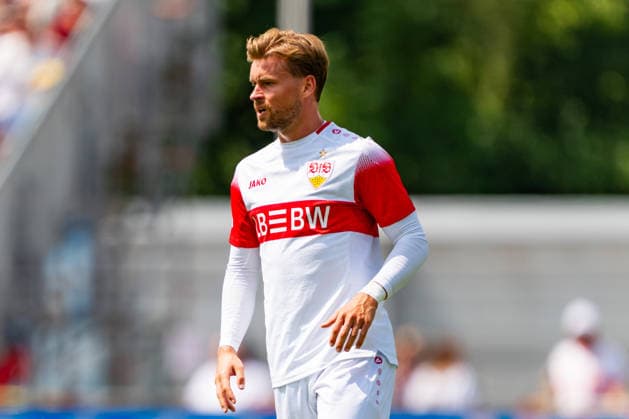 Testspiel: TSG Balingen vs. VfB Stuttgart; 19.07.2026 Balingen, GERMANY - 19. July 2027: Maximilian Mittelstädt (VfB Stuttgart, 7) während dem Testspiel zwischen der TSG Balingen und dem VfB Stuttgart in der BIZERBA ARENA, Balingen. *** Friendly Match: TSG Balingen vs. VfB Stuttgart, July 19, 2026, Balingen, GERMANY; July 19, 2027, Maximilian Mittelstädt, VfB Stuttgart, 7, during the friendly match between TSG Balingen and VfB Stuttgart at the BIZERBA ARENA, Balingen Copyright: xBEAUTIFULxSPORTS Steinx