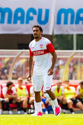 Testspiel: TSG Balingen vs. VfB Stuttgart; 19.07.2026 Balingen, GERMANY - 19. July 2027: Tiago Tomas (VfB Stuttgart, 8) während dem Testspiel zwischen der TSG Balingen und dem VfB Stuttgart in der BIZERBA ARENA, Balingen. *** Friendly Match: TSG Balingen vs. VfB Stuttgart, July 19, 2026, Balingen, GERMANY; July 19, 2027; Tiago Tomas, VfB Stuttgart, No. 8, during the friendly match between TSG Balingen and VfB Stuttgart at the BIZERBA ARENA in Balingen Copyright: xBEAUTIFULxSPORTS Steinx