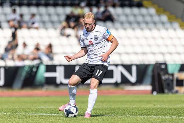 SSV Ulm 1846 Fußball vs FC Bayern München II, Fussball, Freundschaftsspiel, Saisoneröffnung SSV Ulm 1846 Fußball, Donaustadion Ulm 19.07.26 Freisteller Einzelbild Leon Müller (SSV Ulm 1846 Fußball, 17) SSV Ulm 1846 Fußball vs FC Bayern München II, Fussball, Freundschaftsspiel, Saisoneröffnung SSV Ulm 1846 Fußball, Donaustadion Ulm 19.07.26 Foto: Lucca Fundel Ulm Donaustadion Baden-Württemberg Deutschland *** SSV Ulm 1846 Soccer vs. FC Bayern Munich II, Soccer, Friendly Match, SSV Ulm 1846 Soccer Season Opener, Donaustadion Ulm, July 26, 2019, cropped single image by Leon Müller, SSV Ulm 1846 Soccer, 17 SSV Ulm 1846 Soccer vs. FC Bayern Munich II, Soccer, Friendly Match, SSV Ulm 1846 Soccer Season Opener, Donaustadion Ulm, July 26, 2019, Photo by Lucca Fundel, Ulm, Donaustadion, Baden-Württemberg, Germany