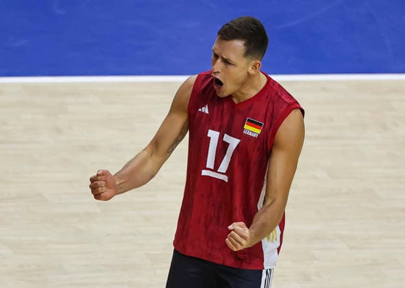 WomenÕs Volleyball Nations League - Belgrade 2026 Germany s Jan Zimmermann reacts during the MenÕs Volleyball Nations League Pool 7 match between Germany and Ukraine at Belgrade Arena on July 19, 2026 in Belgrade, Serbia. Belgrade Serbia Copyright: xSrdjanxStevanovicx x