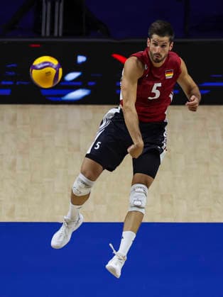 WomenÕs Volleyball Nations League - Belgrade 2026 Germany s Moritz Reichert serves the ball during the MenÕs Volleyball Nations League Pool 7 match between Germany and Ukraine at Belgrade Arena on July 19, 2026 in Belgrade, Serbia. Belgrade Serbia Copyright: xSrdjanxStevanovicx x