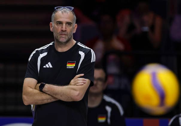 WomenÕs Volleyball Nations League - Belgrade 2026 Germany s head coach Massimo Botti looks on during the MenÕs Volleyball Nations League Pool 7 match between Germany and Ukraine at Belgrade Arena on July 19, 2026 in Belgrade, Serbia. Belgrade Serbia Copyright: xSrdjanxStevanovicx x
