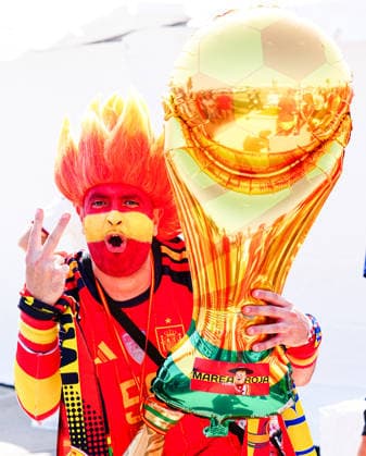 Spain v Argentina - FIFA World Cup, WM, Weltmeisterschaft, Fussball 2026 - Final NEW JERSEY, UNITED STATES - JULY 19: Fans gather prior the FIFA World Cup 2026 Final match between Spain and Argentina at New Jersey Stadium (MetLife Stadium) in East Rutherford, New Jersey, USA, on July 19, 2026. Evrim Aydin Anadolu New Jersey United States. Editorial use only. Please get in touch for any other usage.  Copyright: x2026xAnadoluxEvrimxAydinx