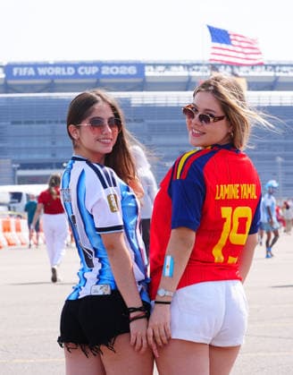 Spain v Argentina - FIFA World Cup, WM, Weltmeisterschaft, Fussball 2026 - Final NEW JERSEY, UNITED STATES - JULY 19: Fans gather prior the FIFA World Cup 2026 Final match between Spain and Argentina at New Jersey Stadium (MetLife Stadium) in East Rutherford, New Jersey, USA, on July 19, 2026. Evrim Aydin Anadolu New Jersey United States. Editorial use only. Please get in touch for any other usage.  Copyright: x2026xAnadoluxEvrimxAydinx