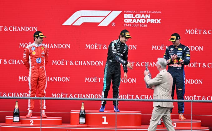 Formula 1 Belgian Grand Prix SPA, BELGIUM - JULY 19: King Philippe of Belgium presents the winner s trophy to Mercedes Italian driver Kimi Antonelli (C), who wins the Belgian Grand Prix, the tenth race of the 2026 Formula 1 World Championship, WM, Weltmeisterschaft followed by Ferrari s Monegasque driver Charles Leclerc (L) in second and Red Bull Racing s Dutch driver Max Verstappen (R) in third at the Circuit de Spa-Francorchamps in Spa, Belgium on July 19, 2026. Dursun Aydemir Anadolu Spa Belgium. Editorial use only. Please get in touch for any other usage.  Copyright: x2026xAnadoluxDursunxAydemirx